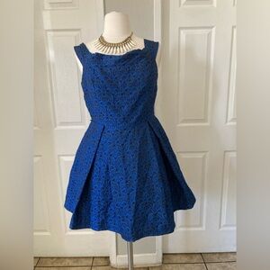 L’TISTE Dress size Large